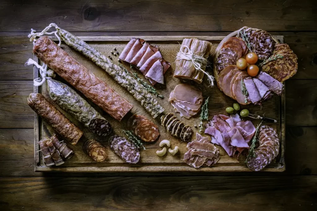 Wyroby z dziczyzny polecane na śniadanie