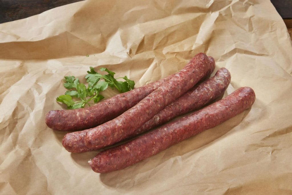 Sarnia kiełbasa – zdrowy wybór dla smakoszy